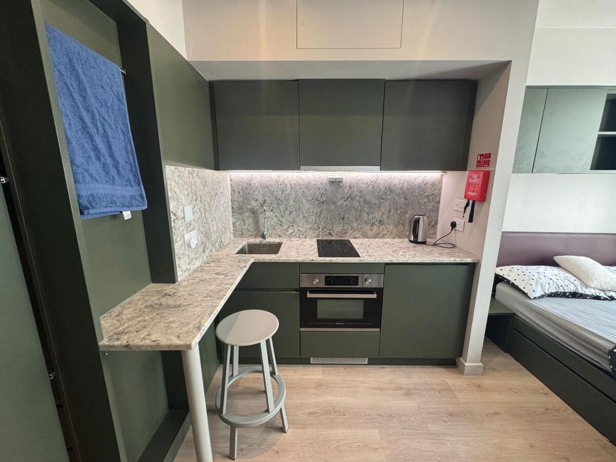 Studio In Harrow -R Екстер'єр фото